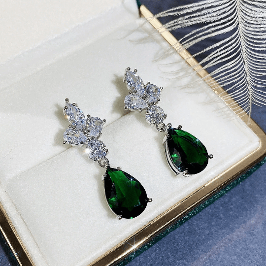 Bieauli Earrings green emerald bridal earrings, wedding earrings, green earrings, water drop emerald earrings
