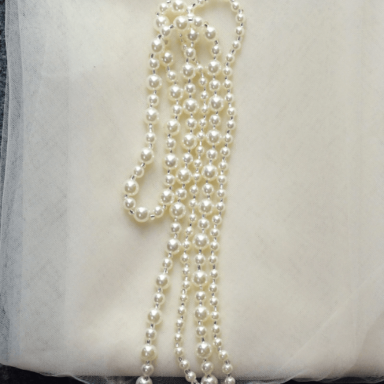 Bieauli ivory Bridal wedding veil ,Modern bridal backless veil with pearl chain