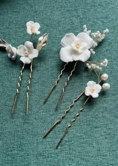 Bieauli Jewellery London hair accessories Blossom Wedding White Floral Hair Pins Set of 3 Bridal Hair Pins Flower Hair Pins Bridal Hair Accessory Bridesmaid Hair Accessory