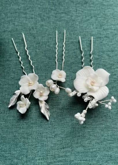 Bieauli Jewellery London hair accessories Blossom Wedding White Floral Hair Pins Set of 3 Bridal Hair Pins Flower Hair Pins Bridal Hair Accessory Bridesmaid Hair Accessory
