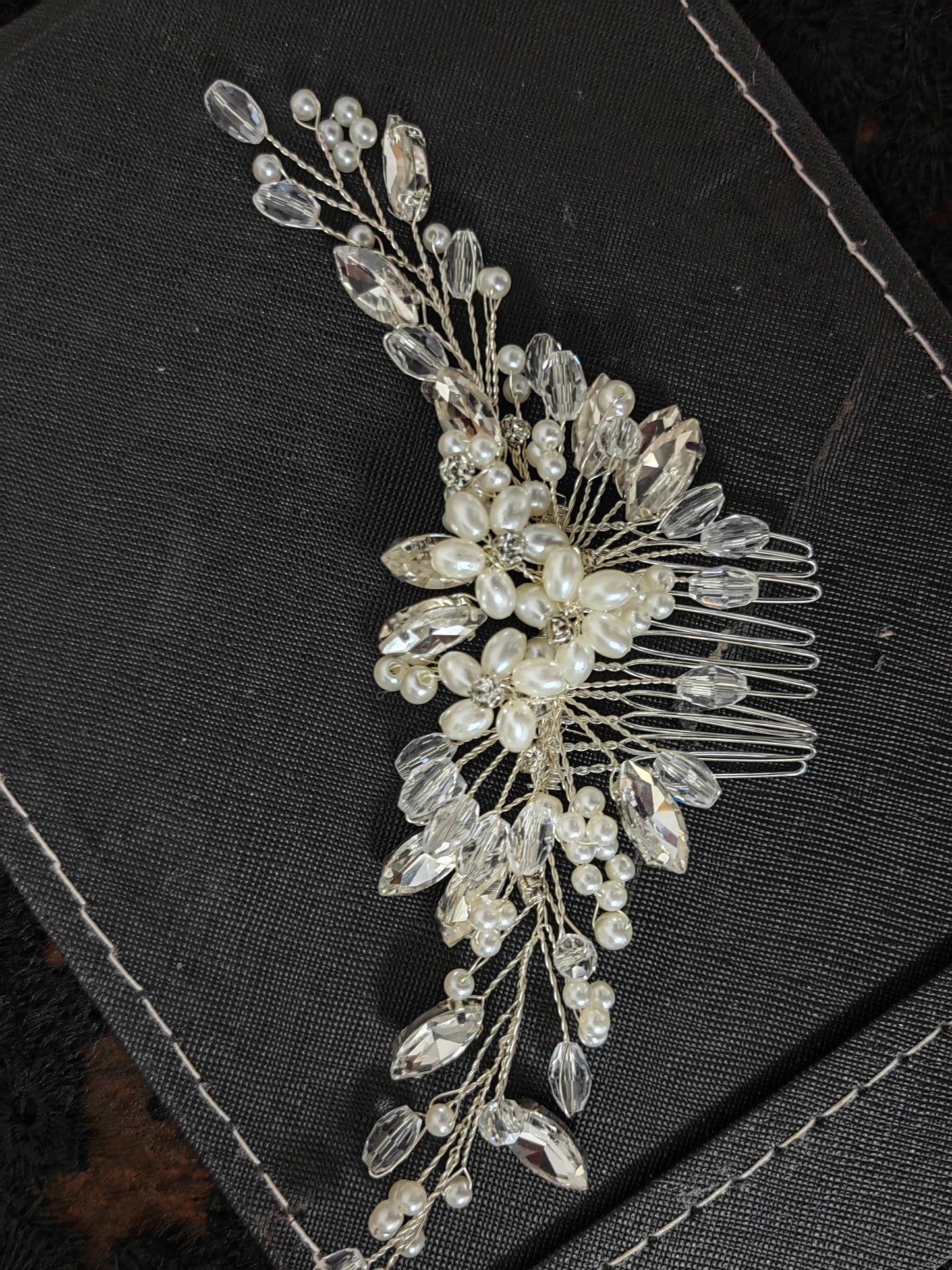 Bieauli Jewellery London hair accessories Handmade Pearl Rhinestone Hair Comb