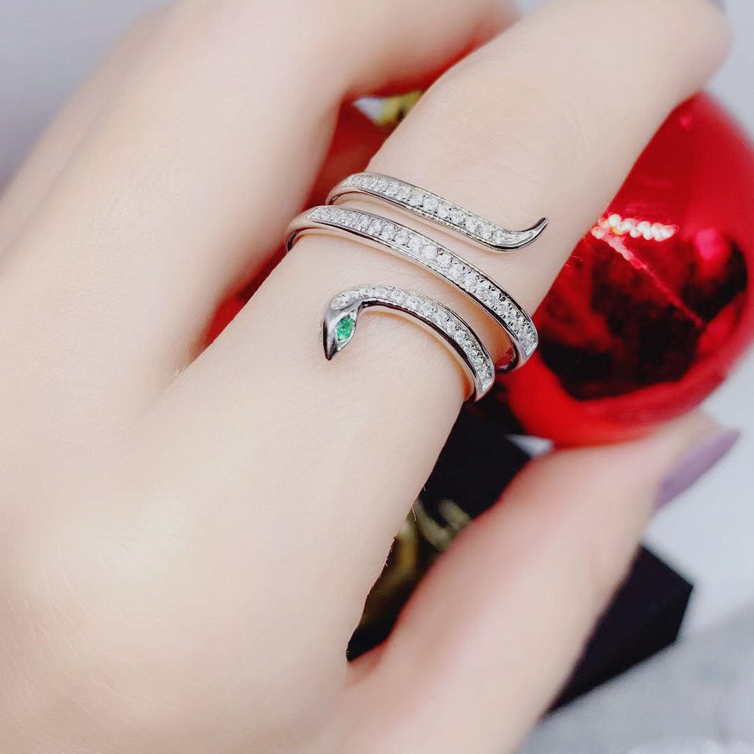 Bieauli Jewellery London Ring Serpent Ring, snake design ring, green emerald eyes, rose gold, white gold, yellow gold,open serpent band
