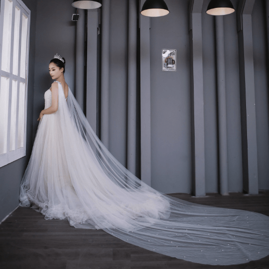 Bieauli Pearl & Rhinestone Wedding Cape Veil, Bridal Cape Veil