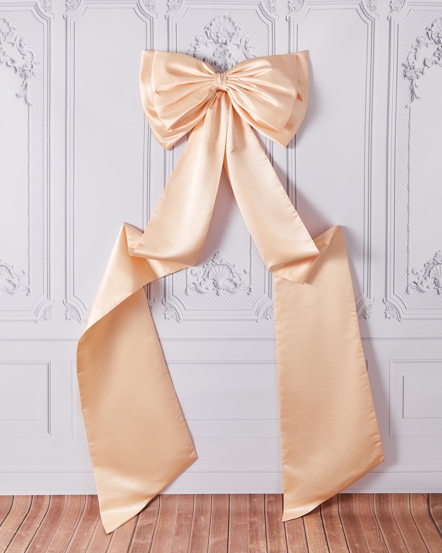 Decorative bow