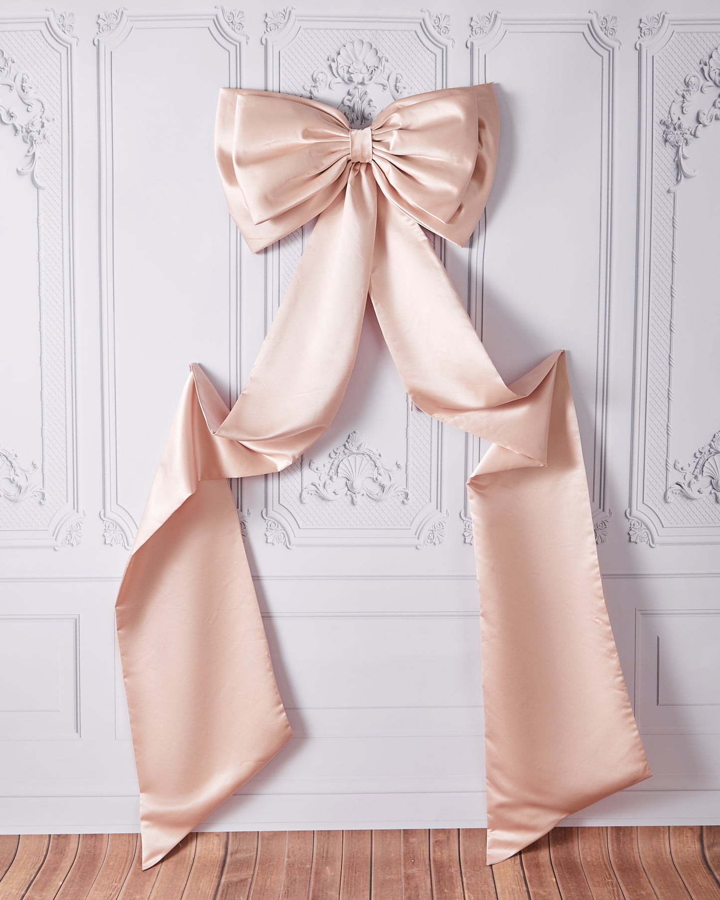 Decorative bow