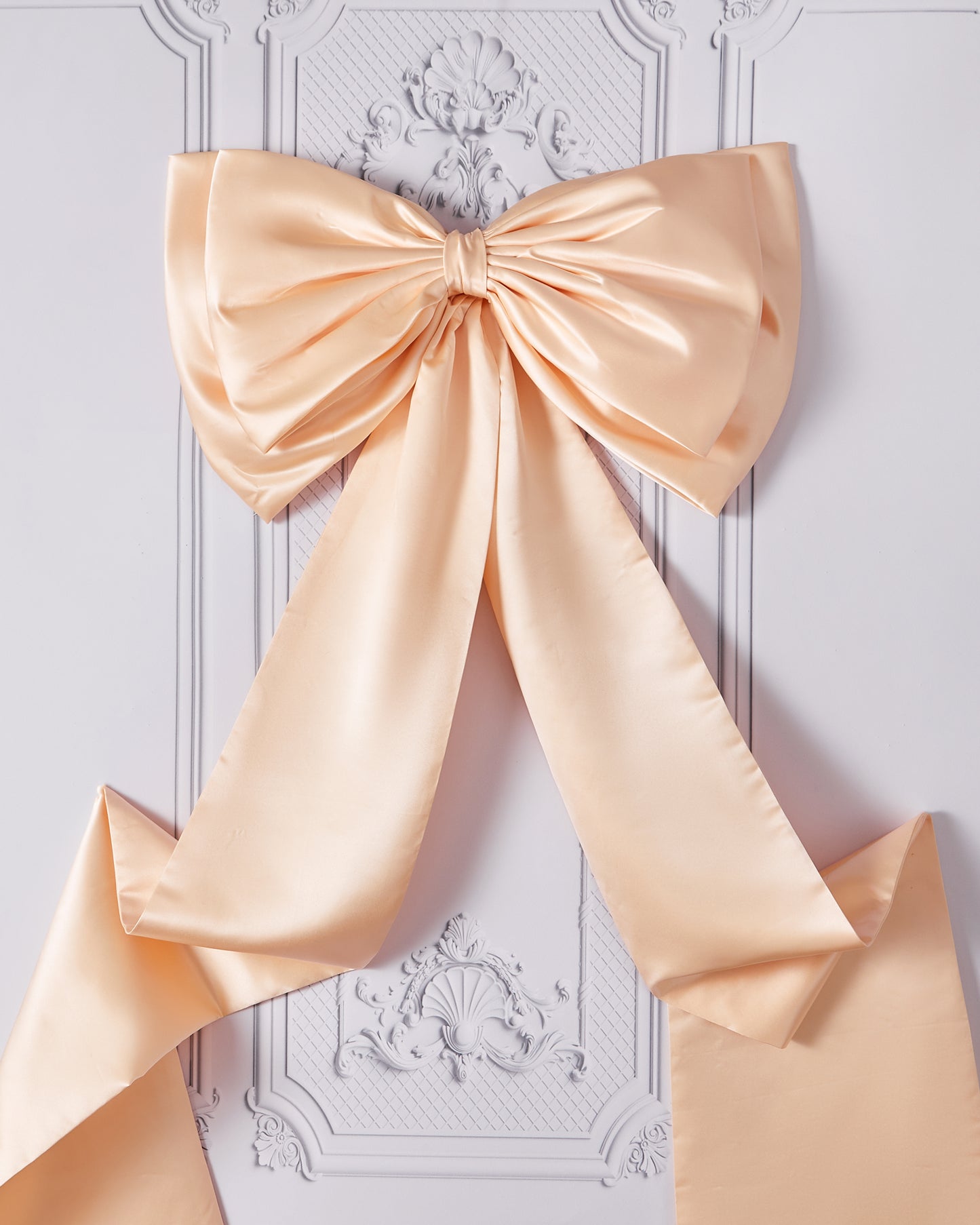 Decorative bow