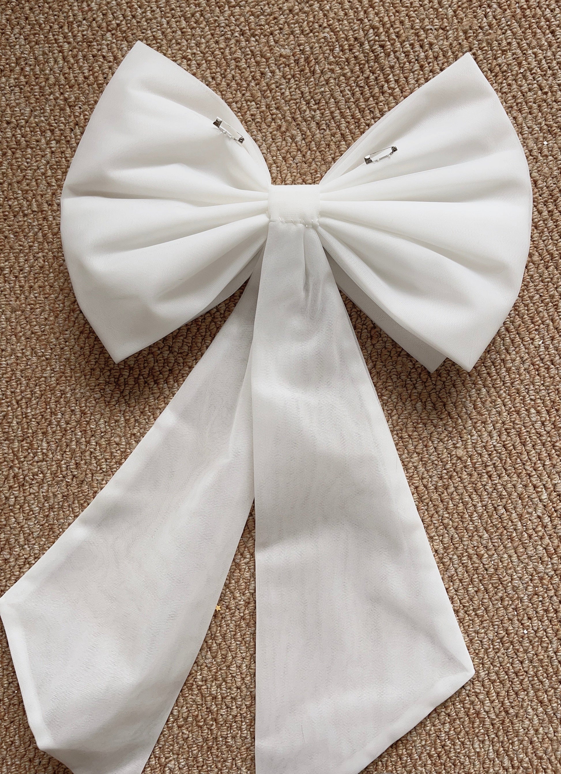 Bieauli BOW Princess dress bows, girls bows, belt bows, wedding dress bows, wedding bows, bridal accessories, wedding dress accessories