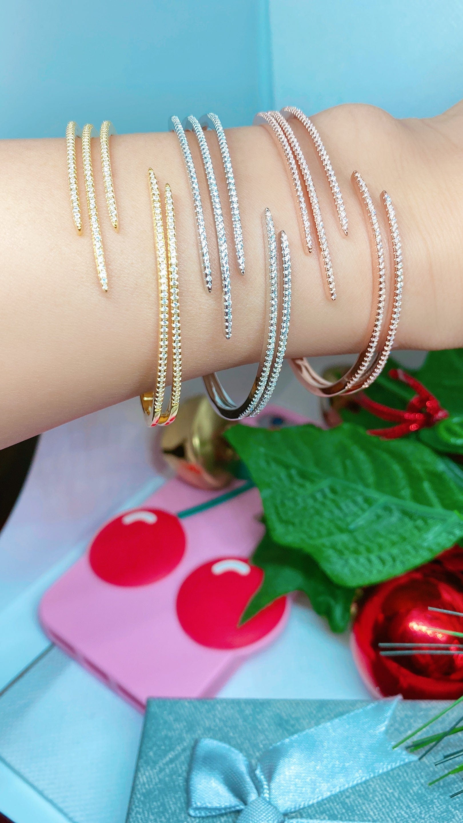 Bieauli Bracelet Triple Strand Gold Bracelet