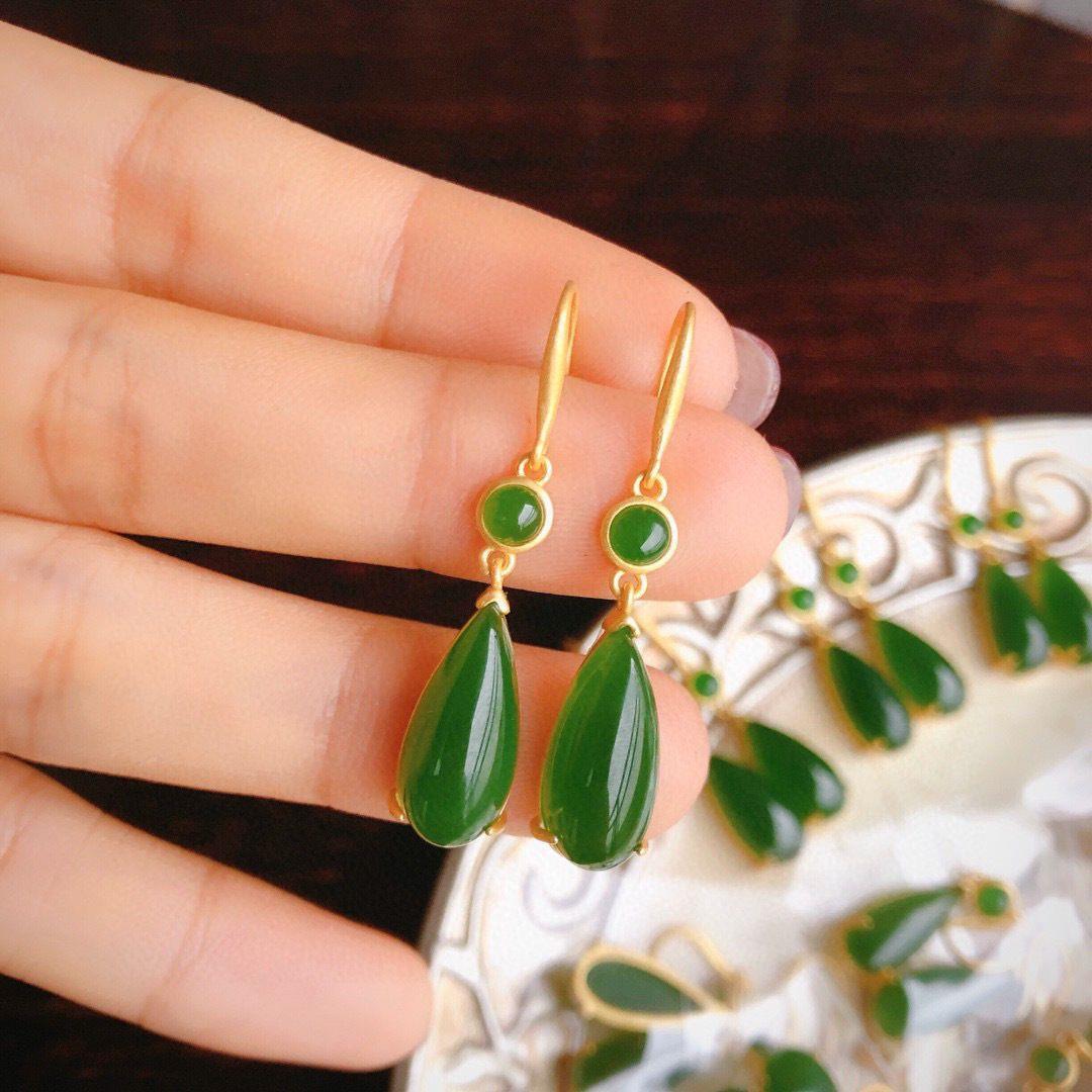 Bieauli Earrings Green Natural Jadeite Emerald Earrings - Water Drop Design - Perfect Gift for Mother or Grandmothe
