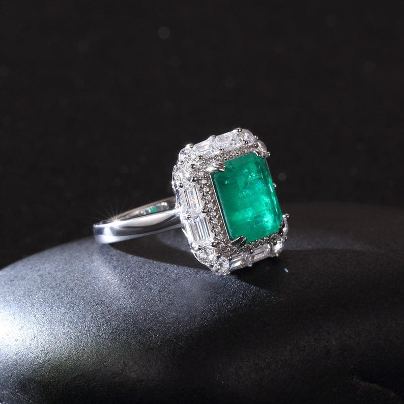 Bieauli Jewellery London emerald ring Minimalist Emerald Ring for Women - Silver Ring with May Birthstone