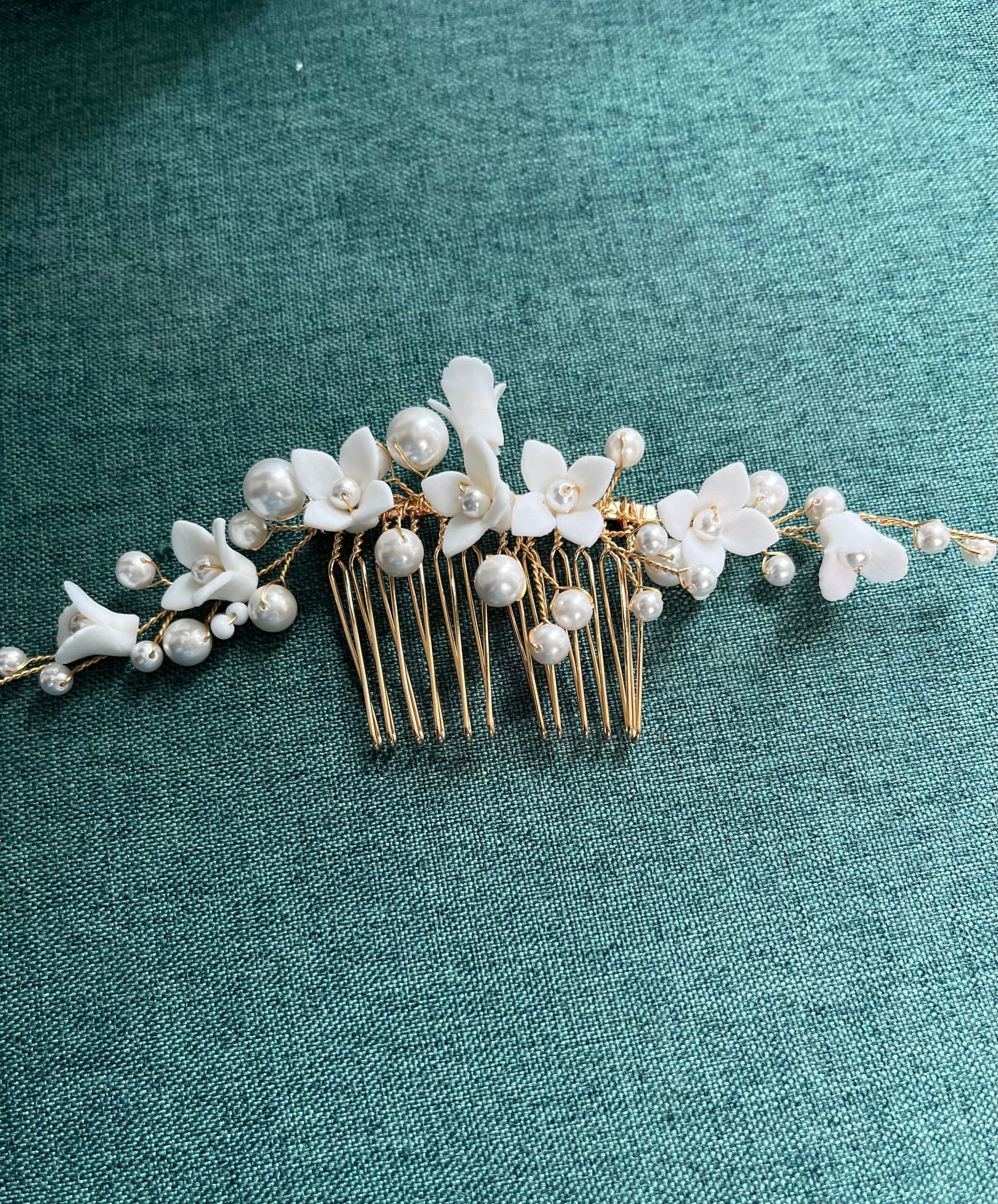 Bieauli Jewellery London hair accessories Smaller Flower Bridal Headpiece, Bride Hair Combs,  Porcelain Flower Hair Combs Wedding Bridal Gold Bride Hairpiece, Bridesmaid Hair Clips