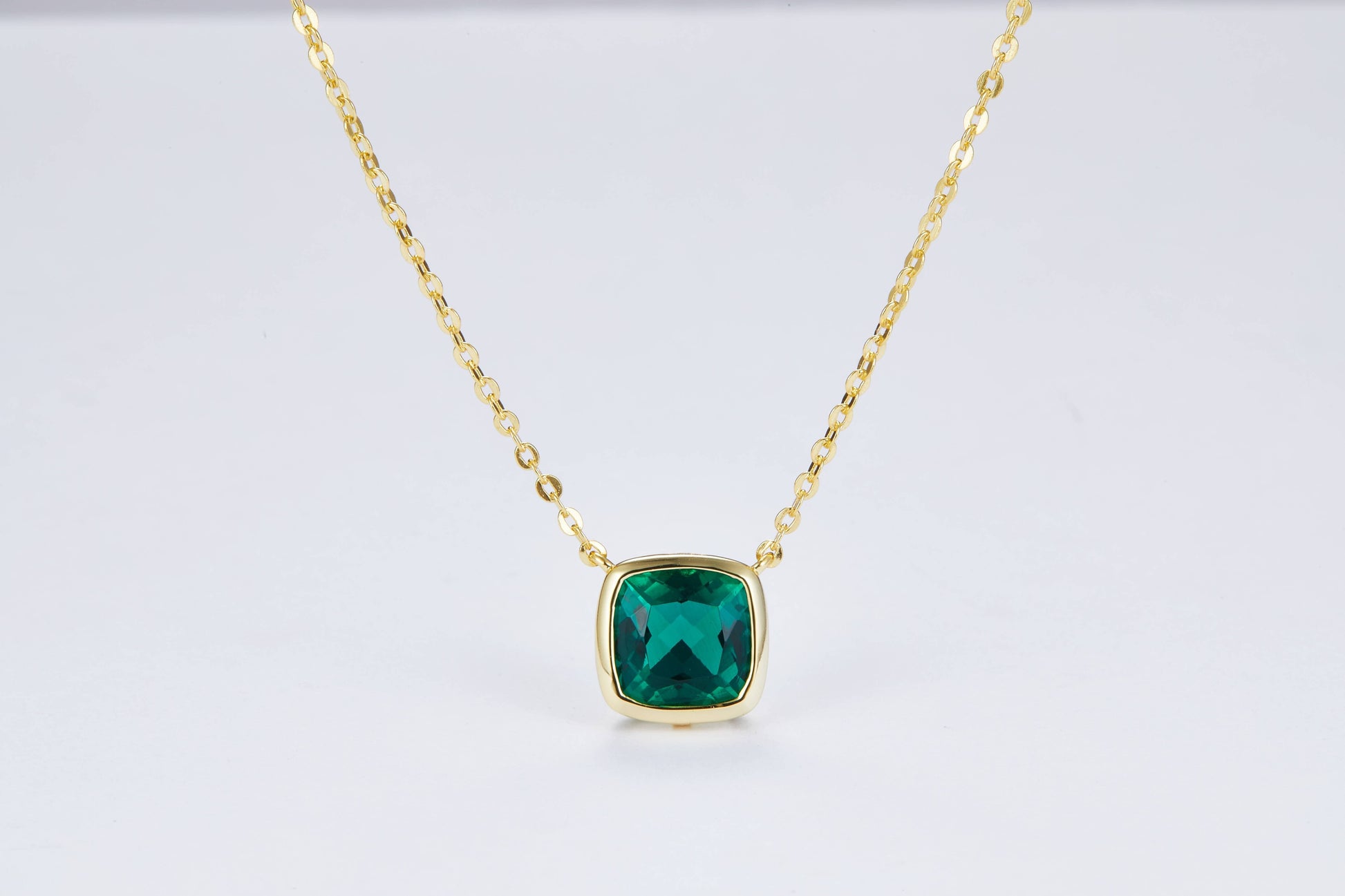 Bieauli Necklace, Ring & Earrings Set Gold & Emerald Earrings, Necklace and Ring Set - May birthstone