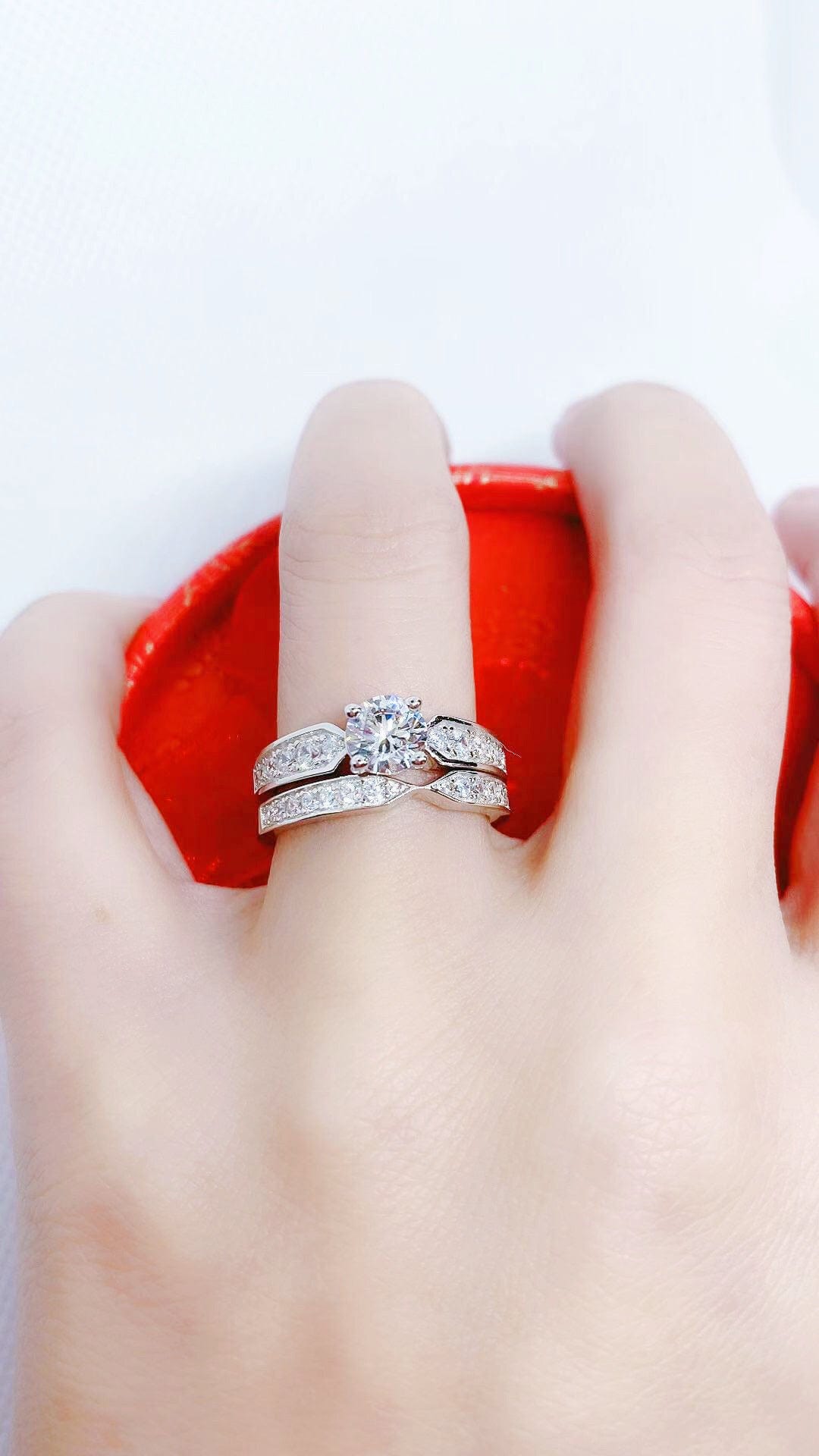 Bieauli Ring Double Band Curved Engagement Ring