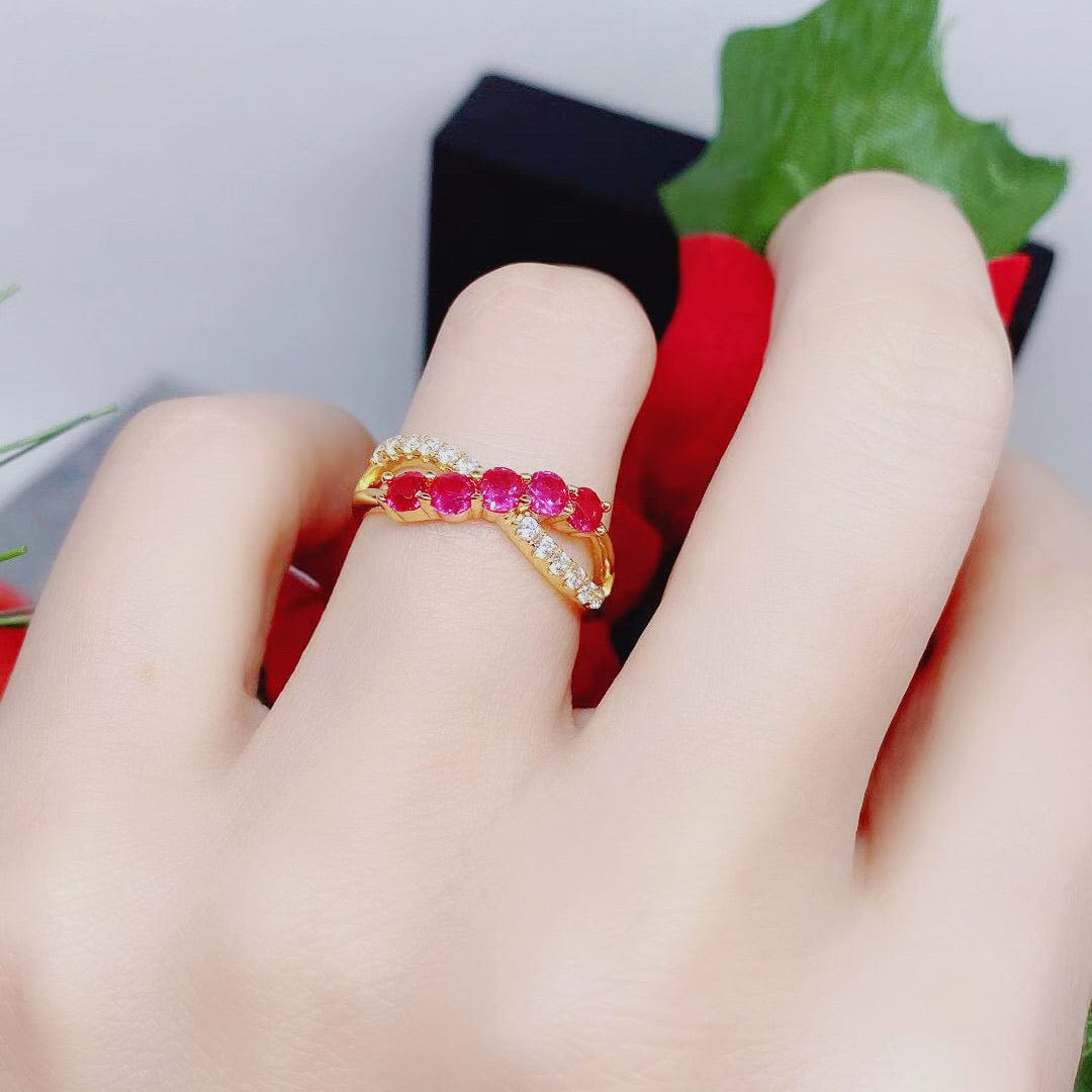 Bieauli Ring Gold-Plated Ruby & Zirconia Ring