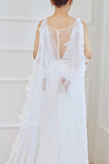 Bieauli  Shoulder Jewelry Lace Cape Veil, Cape veil, Bridal Cape, Bespoke Veil, Wedding Veil,Cape