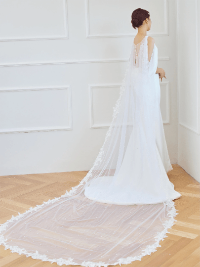 Bieauli  Shoulder Jewelry Lace Cape Veil, Cape veil, Bridal Cape, Bespoke Veil, Wedding Veil,Cape