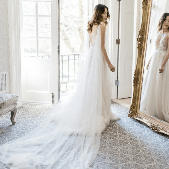 Bieauli  veil Wedding cape, Bridal cape veil, Shoulder veil, Bridal cape, Bridal back necklace, Back jewelry, Cape veil wedding